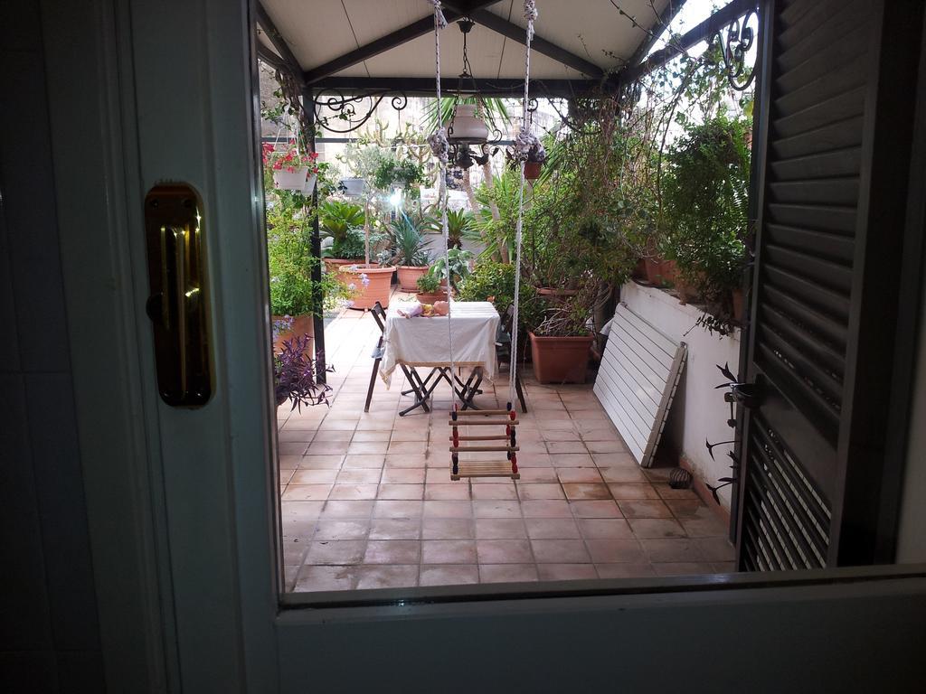 Bed and Breakfast La Terrazza Lecce Pokoj fotografie